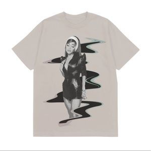 Ariana Grande positions photo t-shirt